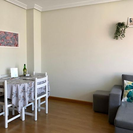 Apartamentos Schultz Хихон Екстериор снимка