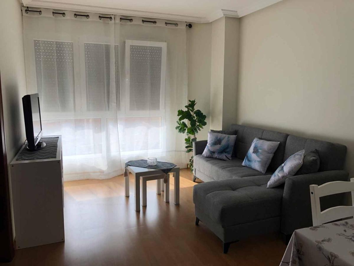 Apartamentos Schultz Хихон Екстериор снимка